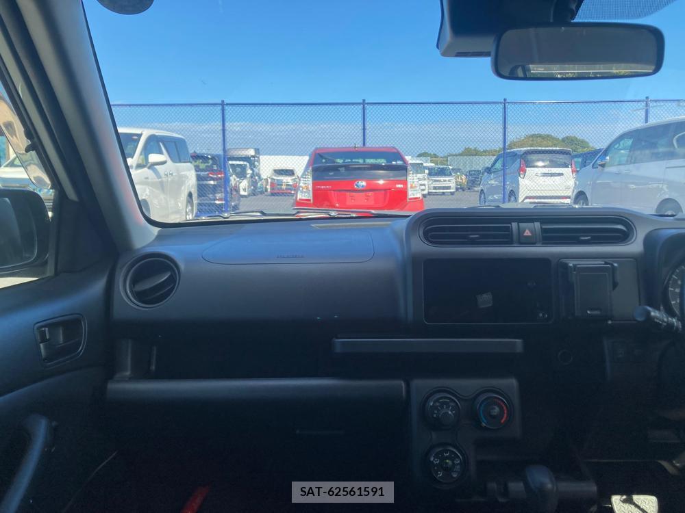 Mazda FAMILIA VAN 2018-09 1316252-17
