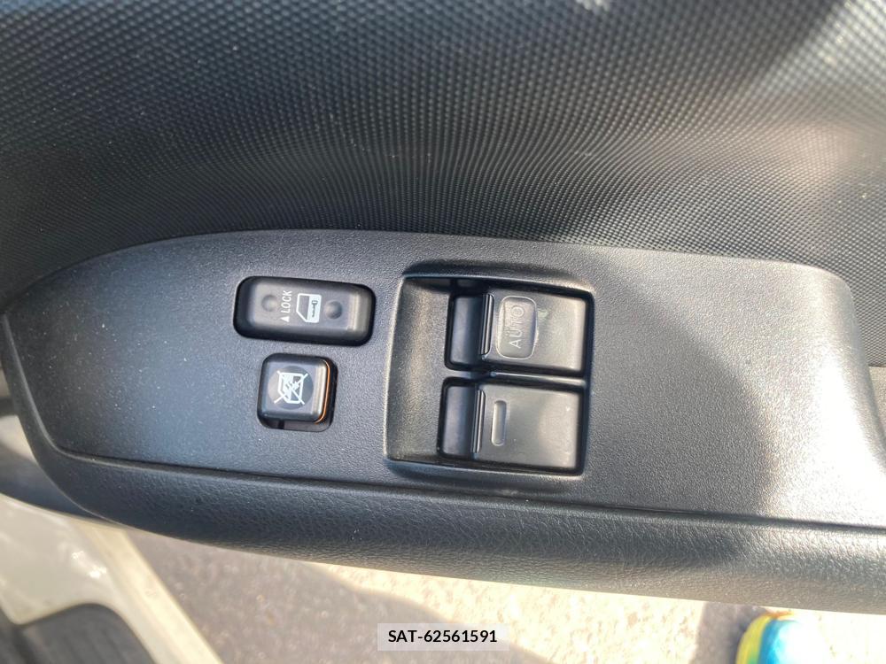 Mazda FAMILIA VAN 2018-09 1316252-22