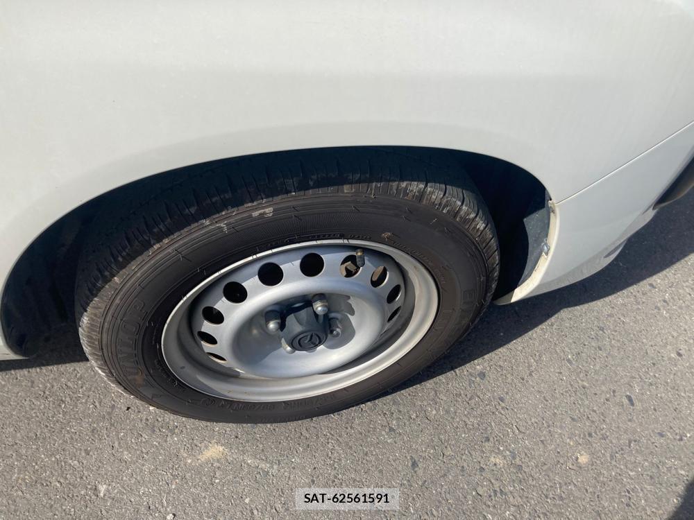 Mazda FAMILIA VAN 2018-09 1316252-31