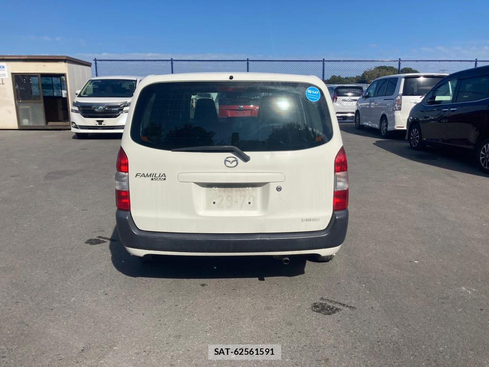 Mazda FAMILIA VAN 2018-09 1316252-3