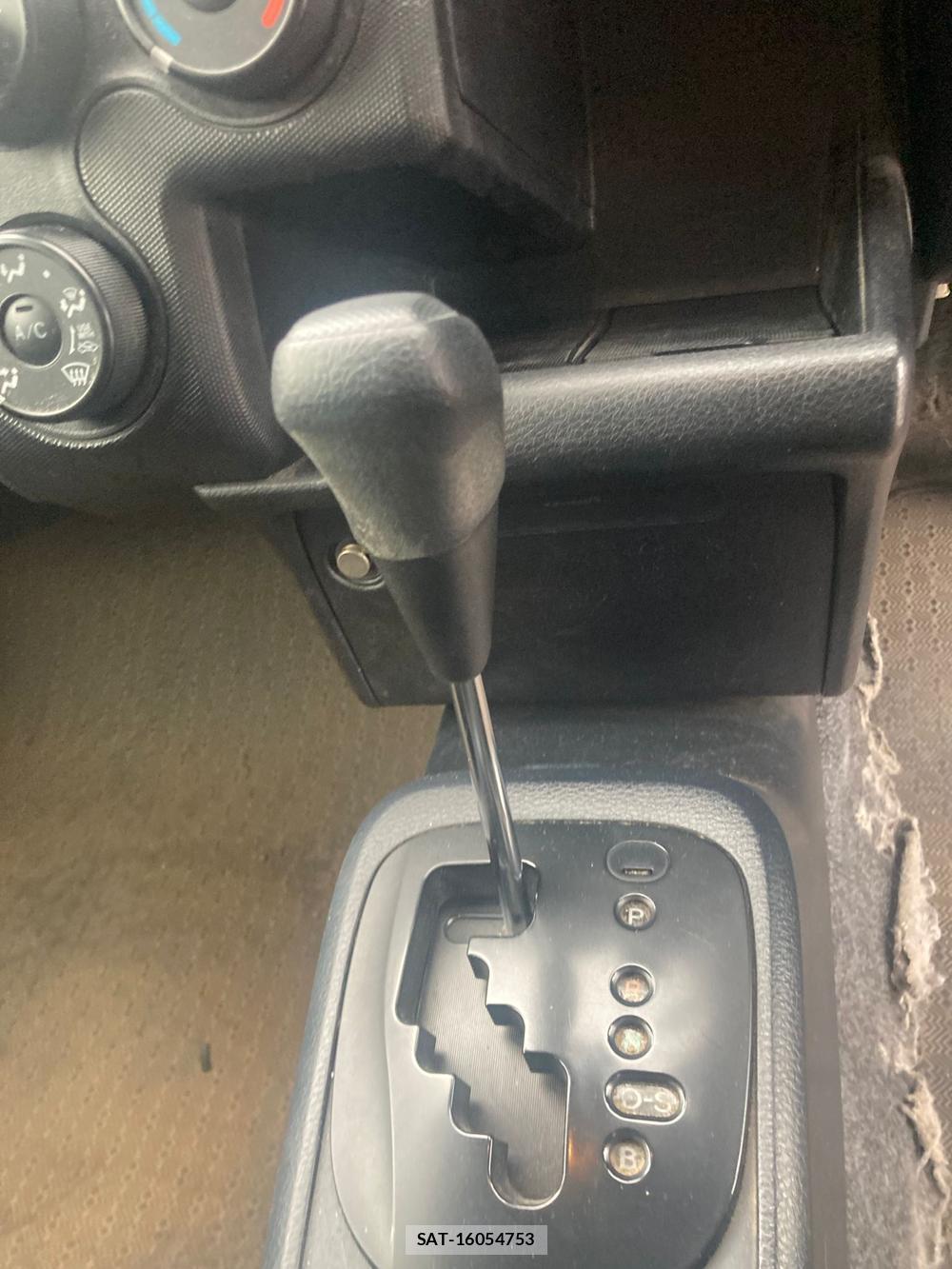 Mazda FAMILIA VAN 2019 1311422-18