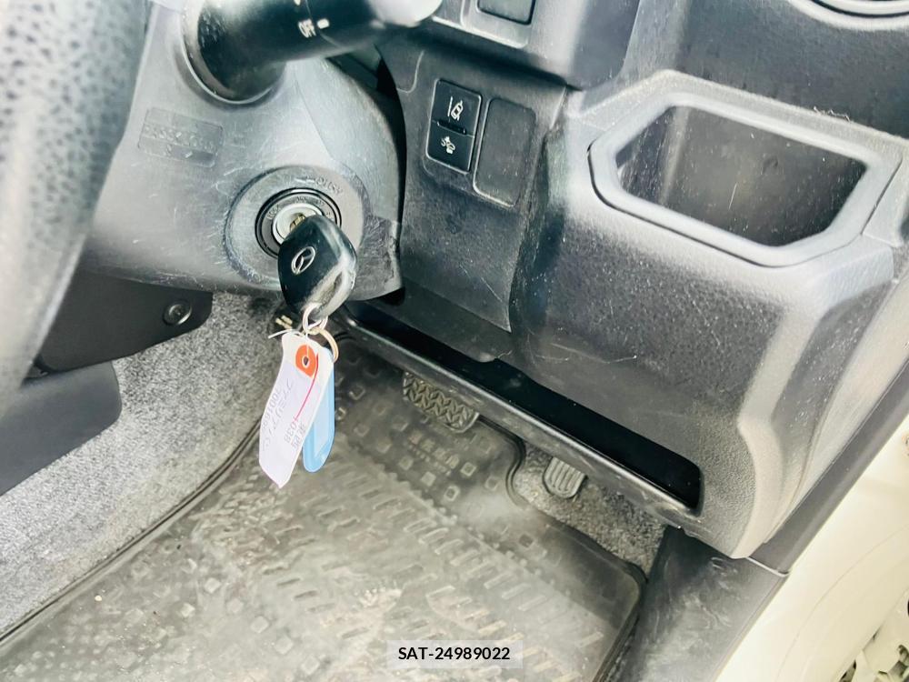 Mazda FAMILIA VAN 2019 1325502-17