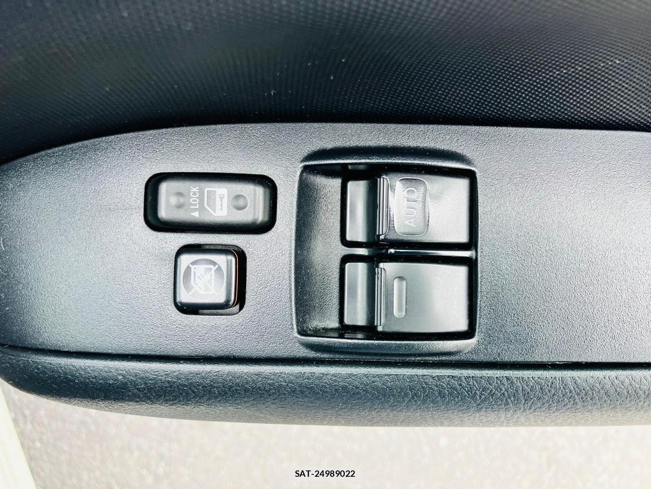 Mazda FAMILIA VAN 2019 1325502-22