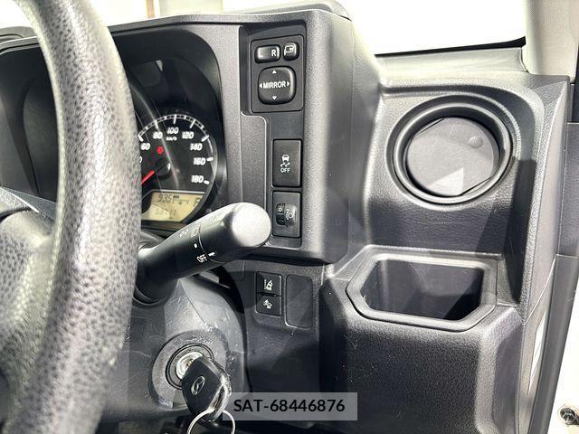 Mazda FAMILIA VAN 2019-12 807329-22