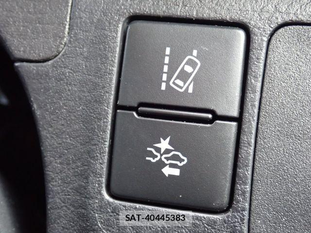 Mazda FAMILIA VAN 2019-10 2318115-9