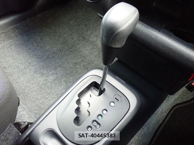 Mazda FAMILIA VAN 2019-10 2318115-11