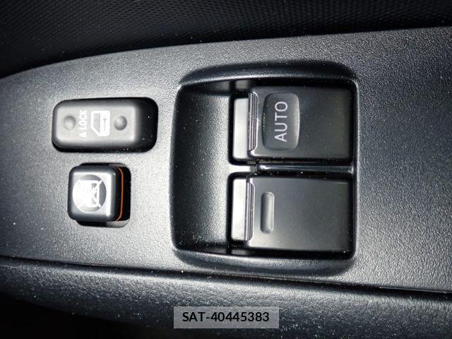 Mazda FAMILIA VAN 2019-10 2318115-6
