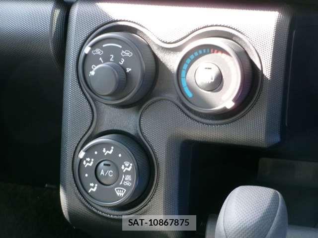 Mazda FAMILIA VAN 2025-10 5867529-7