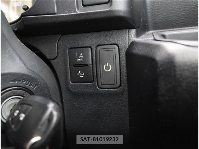 Mazda FAMILIA VAN 2019-07 6611811-26