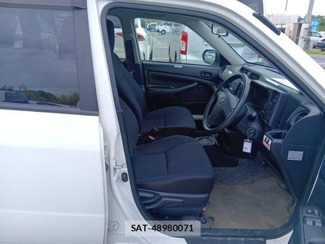 Mazda FAMILIA VAN 2021-04 7218390-3
