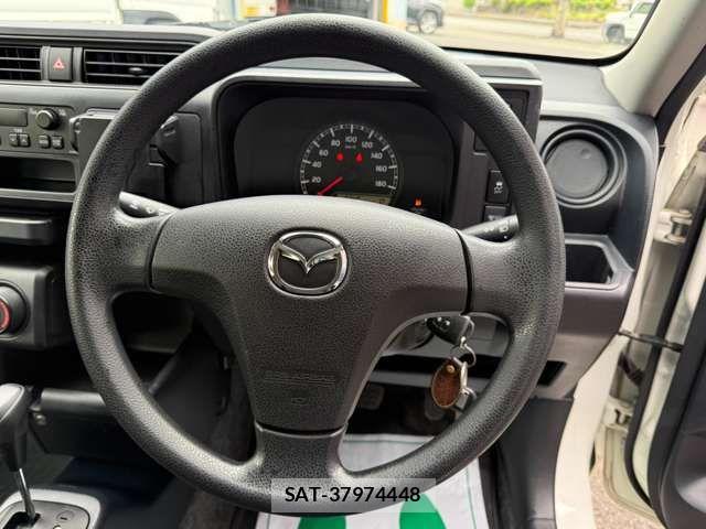Mazda FAMILIA VAN 2019-04 7327018-9