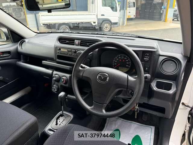 Mazda FAMILIA VAN 2019-04 7327018-7