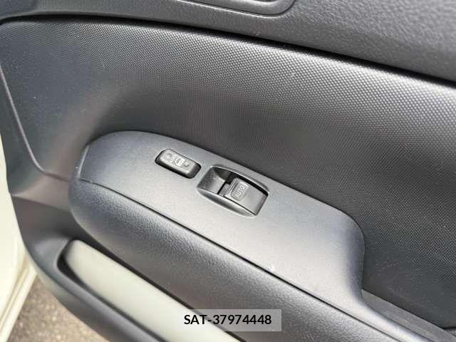 Mazda FAMILIA VAN 2019-04 7327018-8