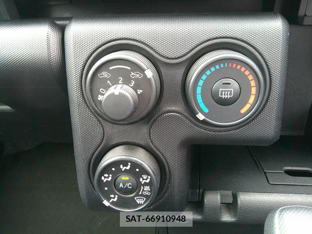 Mazda FAMILIA VAN 2020-06 7876426-9
