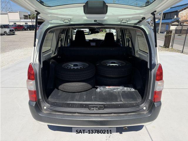 Mazda FAMILIA VAN 2021-06 8207491-10