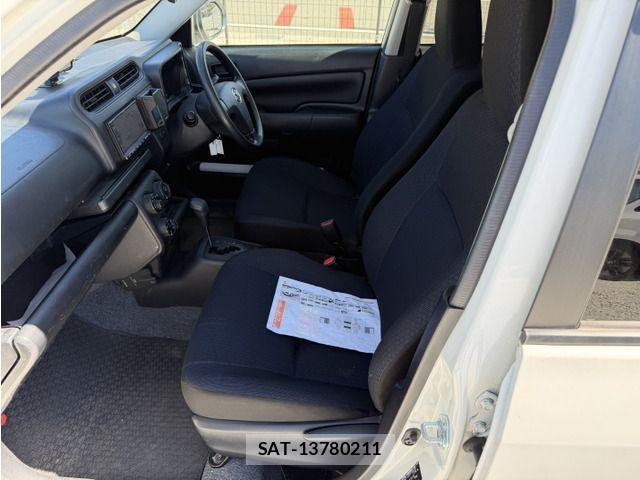 Mazda FAMILIA VAN 2021-06 8207491-18