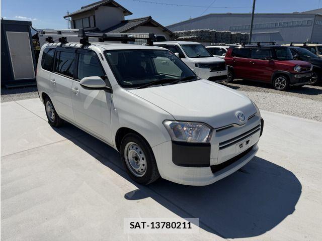 Mazda FAMILIA VAN 2021-06 8207491-6