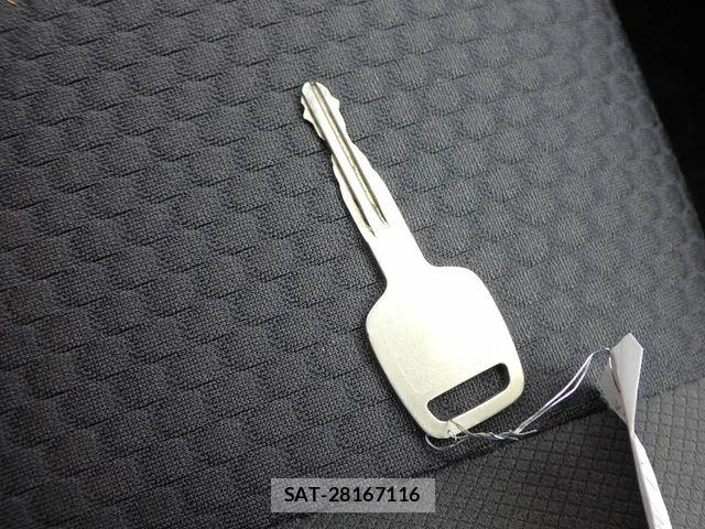 Mazda FAMILIA VAN 2017-05 8666127-24