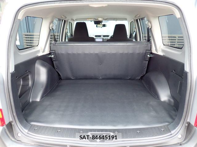 Mazda FAMILIA VAN 2019-05 8829003-19