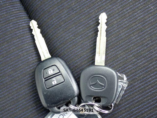 Mazda FAMILIA VAN 2019-05 8829003-22