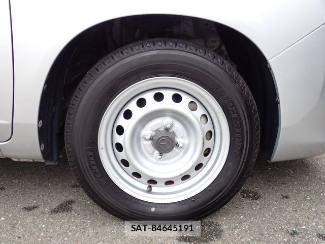 Mazda FAMILIA VAN 2019-05 8829003-28