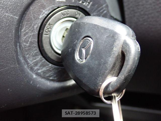Mazda FAMILIA VAN 2021-09 8829002-10