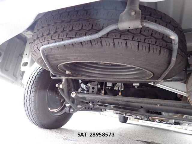 Mazda FAMILIA VAN 2021-09 8829002-20