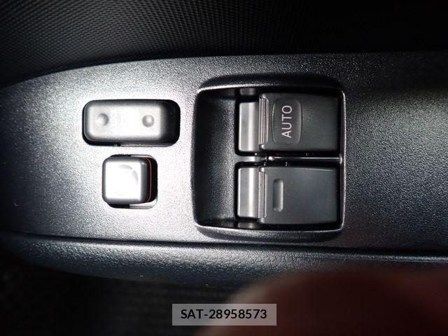 Mazda FAMILIA VAN 2021-09 8829002-6