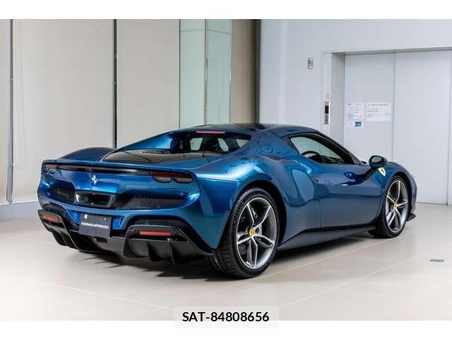 Ferrari 296 GTB 2025-09 7218399-6