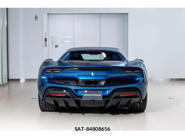 Ferrari 296 GTB 2025-09 7218399-7