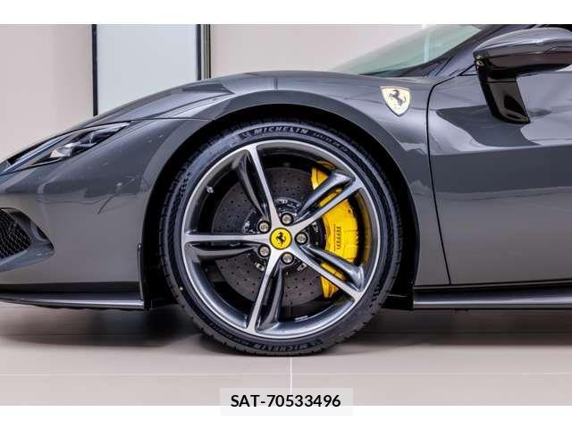 Ferrari 296 GTB 2024-09 7218392-10