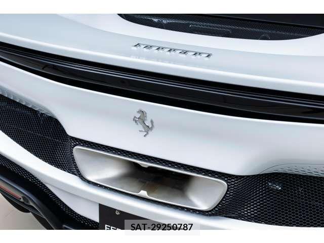 Ferrari 296 GTB 2024-03 7218391-14