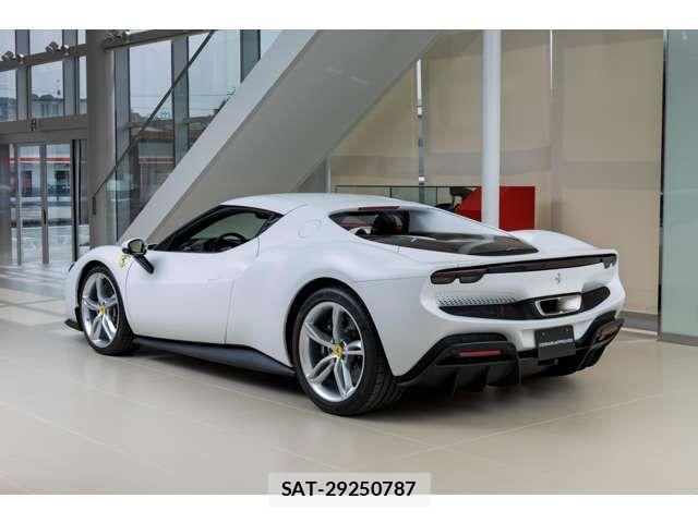 Ferrari 296 GTB 2024-03 7218391-8