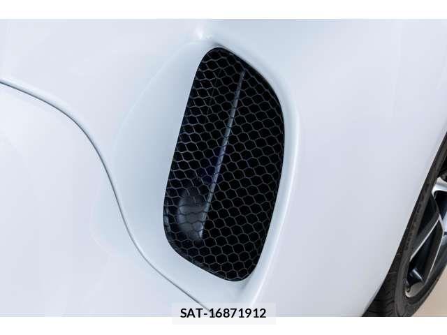 Ferrari 296 GTB 2025-09 7218400-14