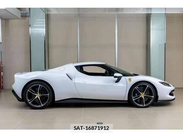 Ferrari 296 GTB 2025-09 7218400-5