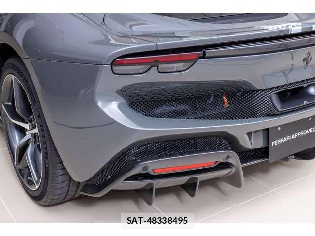 Ferrari 296 GTB 2024-12 7218394-17
