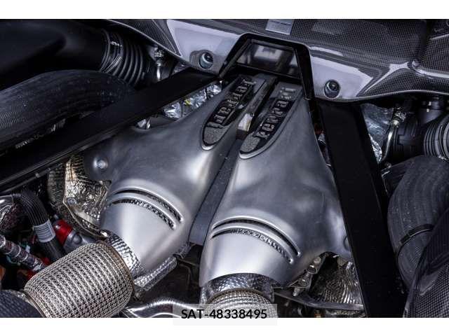 Ferrari 296 GTB 2024-12 7218394-3