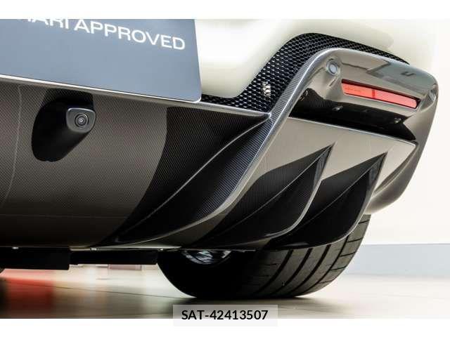 Ferrari 296 GTB 2025-08 7218393-16