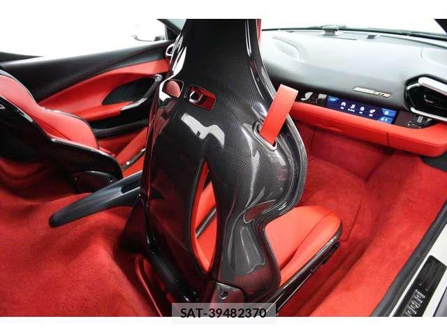 Ferrari 296 GTB 2025-08 7357711-8