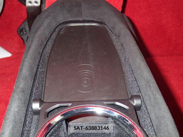 Ferrari 296 GTB 2025-03 8207494-22