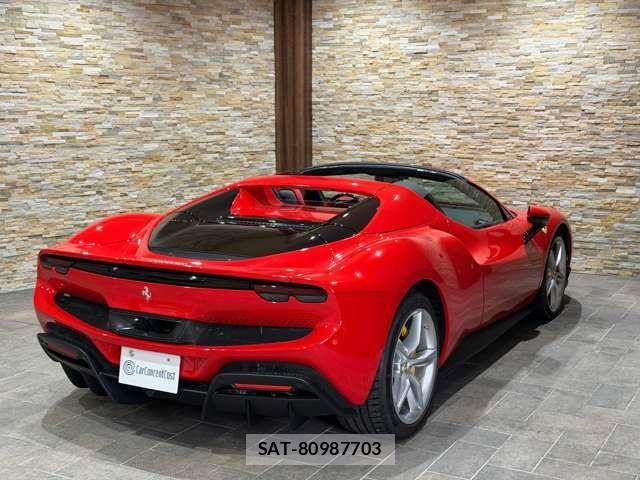Ferrari 296 GTS 2025-05 1426107-6