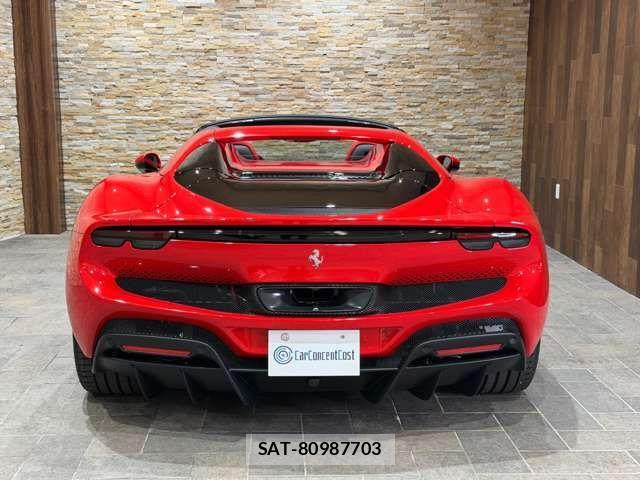 Ferrari 296 GTS 2025-05 1426107-8