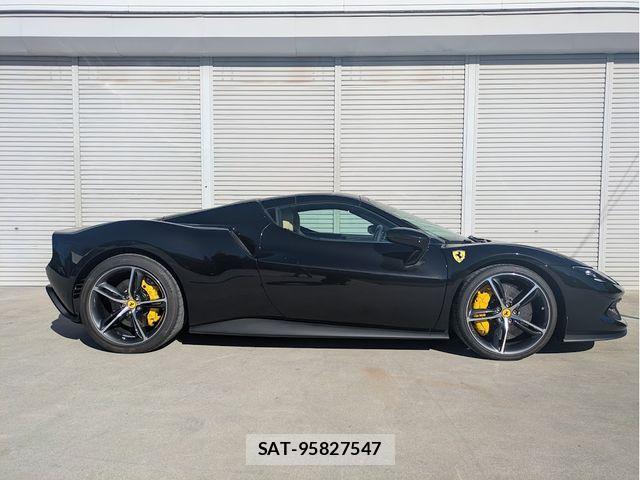 Ferrari 296 GTS 2025-04 1659834-4