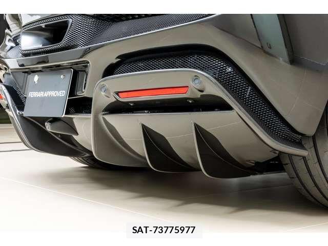 Ferrari 296 GTS 2025-07 7218401-15