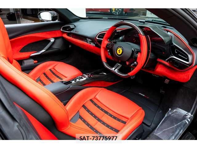 Ferrari 296 GTS 2025-07 7218401-18