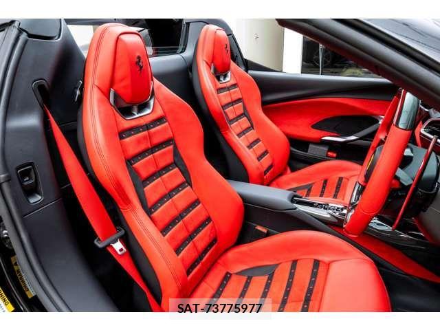 Ferrari 296 GTS 2025-07 7218401-1