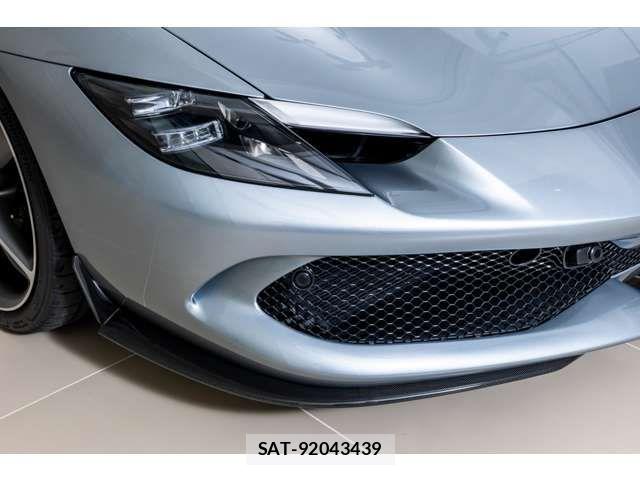 Ferrari 296 GTS 2025-10 7218402-13