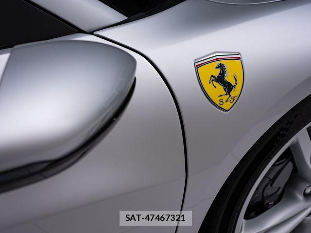 Ferrari 296 GTS 2024-03 7218404-9