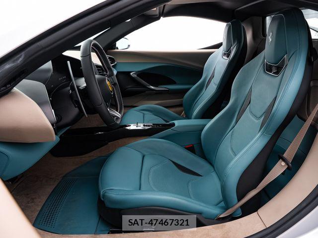 Ferrari 296 GTS 2024-03 7218404-17