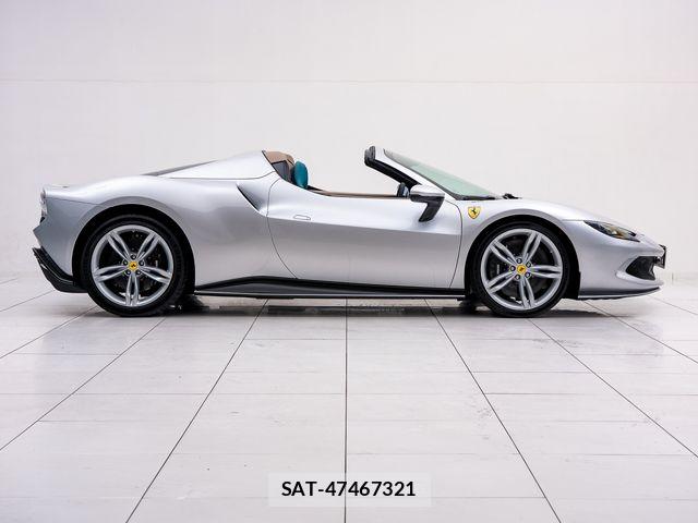 Ferrari 296 GTS 2024-03 7218404-6